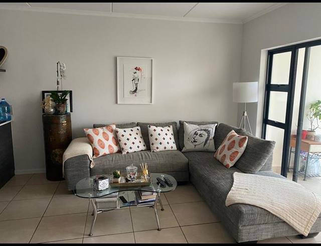 2 BEDROOM TOWNHOUSE FOR SALE IN GREENSTONE HILL